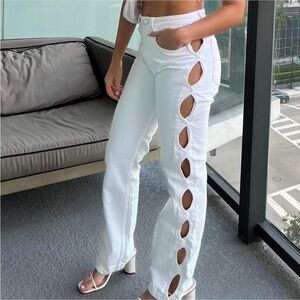 Zara White Straight Leg Jeans with Side Cutouts
